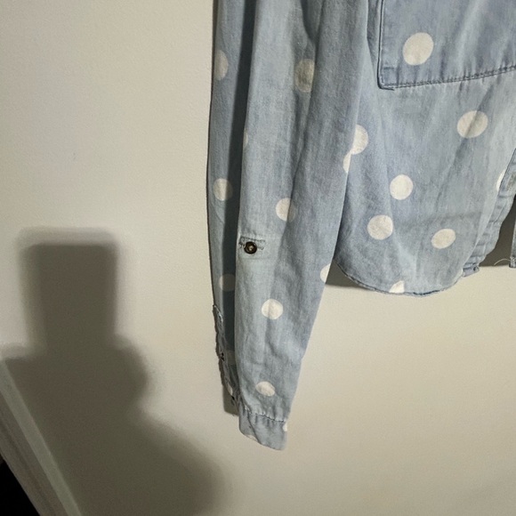 CHAMBRAY Xsmall POLKA DOT CROPPED SHIRT - Picture 8 of 13